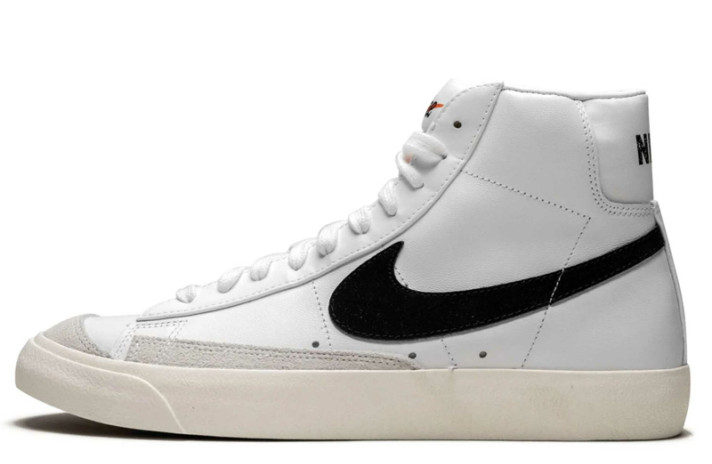 Кроссовки Nike Blazer Mid 77 VNTG White Black BQ6806-100 белые, кожаные