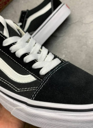 Кеды Vans Old Skool Black White Classic живое фото 3