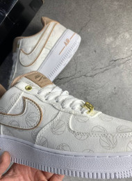 Кроссовки Nike Air Force 1 Low LX White Bio Beige живое фото 3