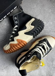 Кеды Converse Run Star Motion Black White Gum живое фото 1